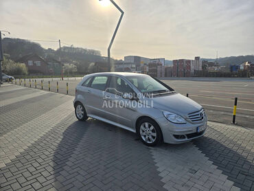 Mercedes Benz B 180 