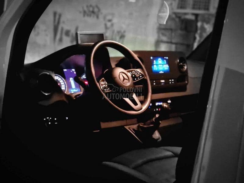 Mercedes Benz SPRINTER 516 CDI