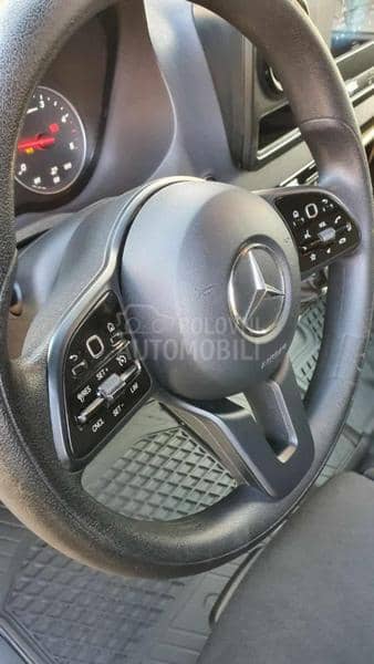 Mercedes Benz SPRINTER 516 CDI