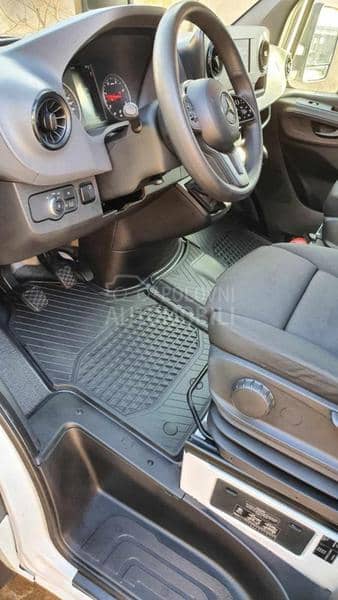 Mercedes Benz SPRINTER 516 CDI