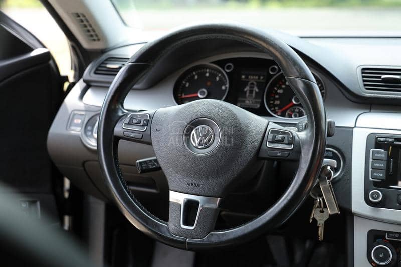 Volkswagen Passat CC 