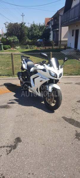 Yamaha FAZER