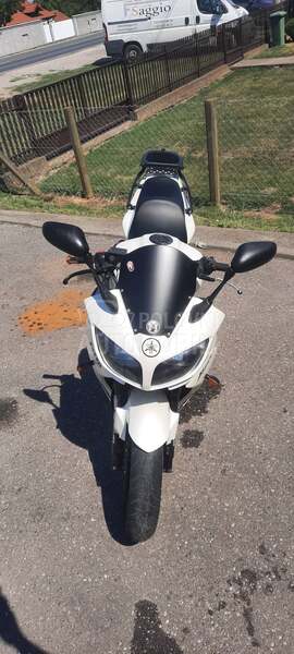 Yamaha FAZER