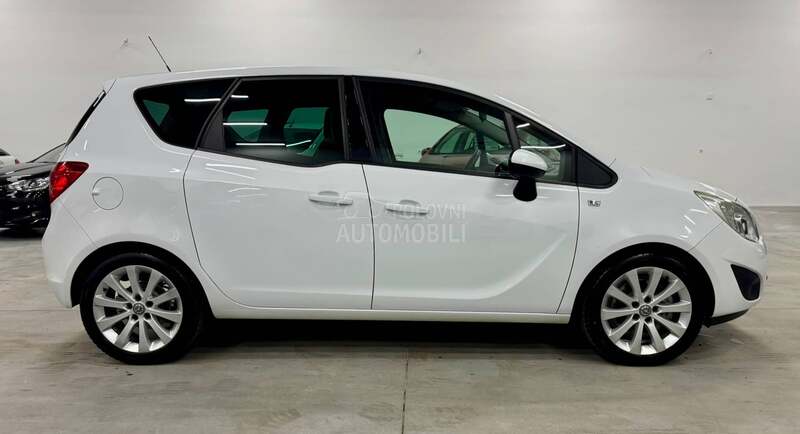 Opel Meriva 1.4T COLOR EDIT/CH