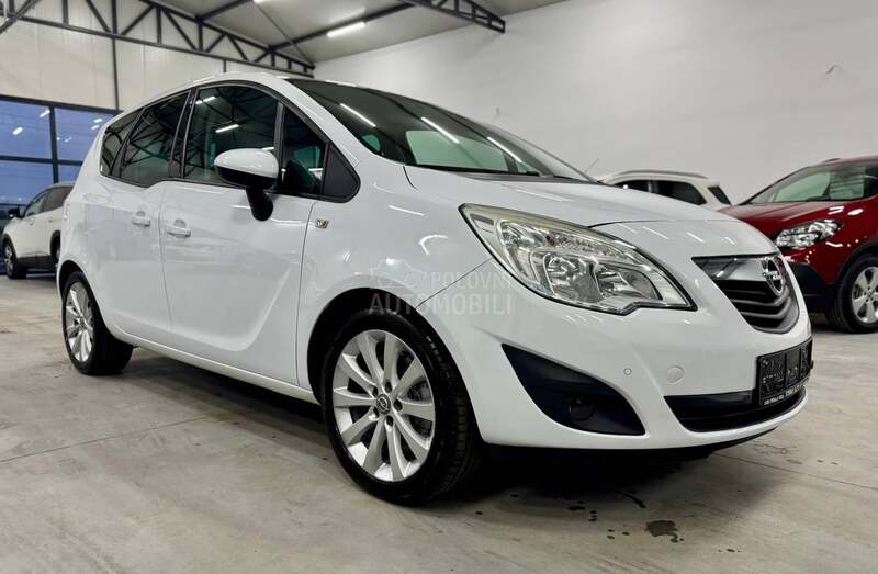 Opel Meriva 1.4T COLOR EDIT/CH