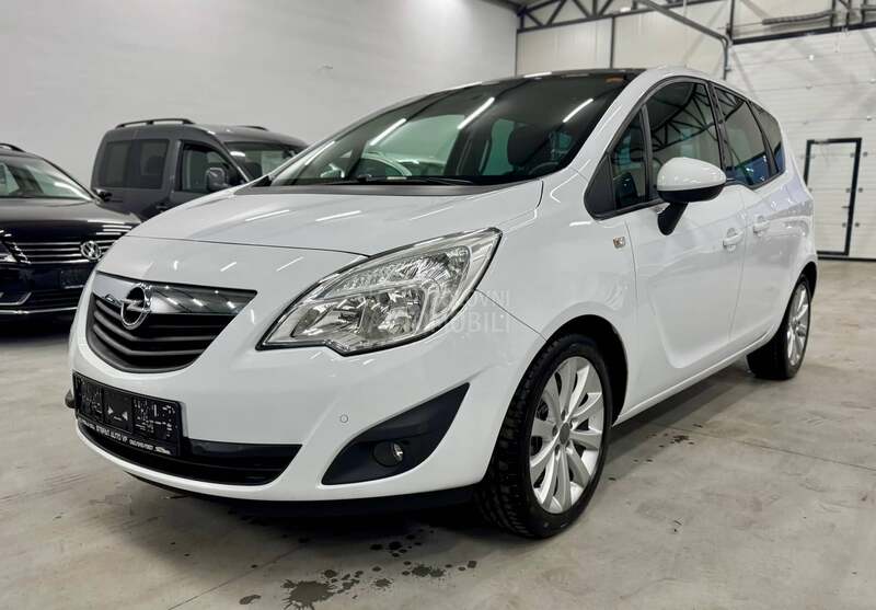 Opel Meriva 1.4T COLOR EDIT/CH
