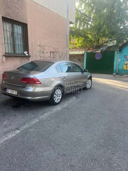 Volkswagen Passat B7 