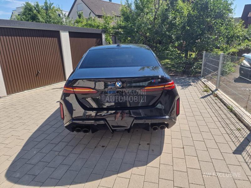 BMW M5 IG BW