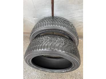 Yokohama 205/45 R17 Zimska