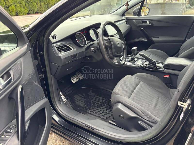 Peugeot 508 limuzina