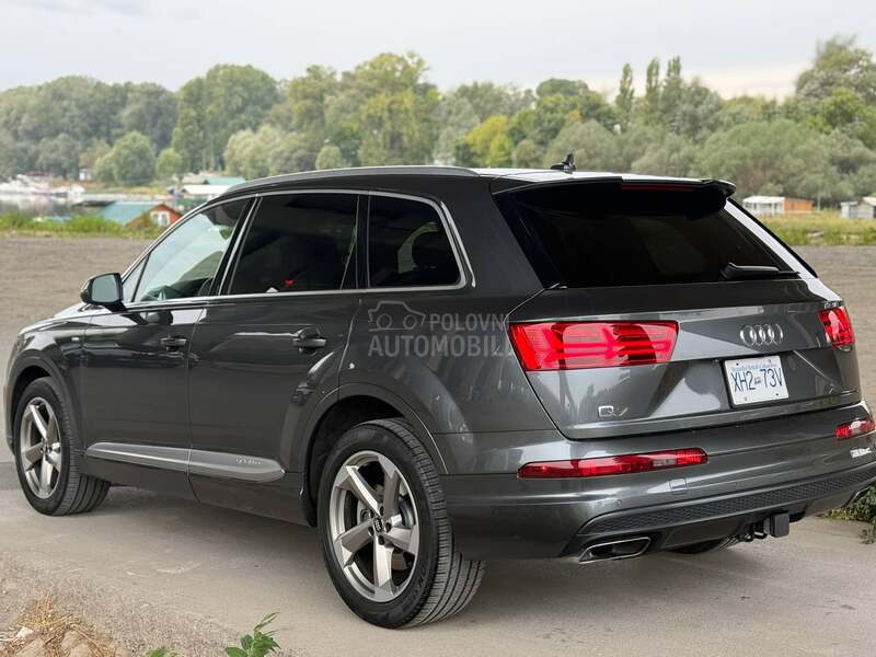 Audi Q7 3.0TFSI QUATTRO