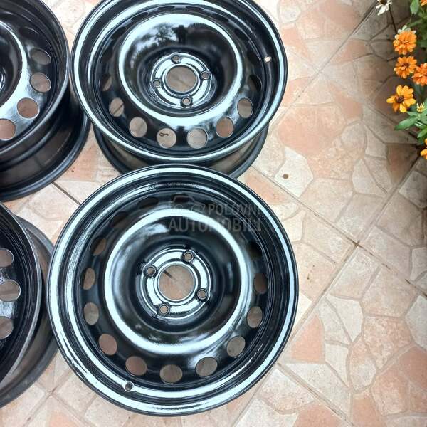Čelične felne  16" 4 x 108