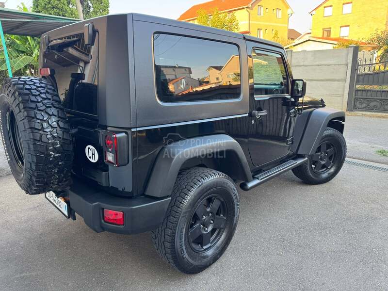 Jeep Wrangler CABRIO /104/000/CH