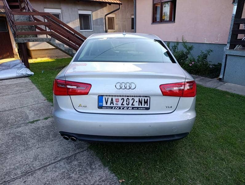 Audi A6 2.0TDI//IZUZZETAN
