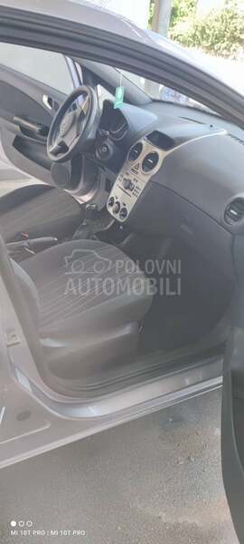Opel Corsa D 1.2 B