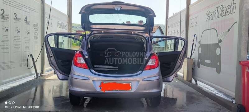 Opel Corsa D 1.2 B