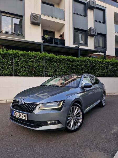 Škoda Superb F U L L OPTION