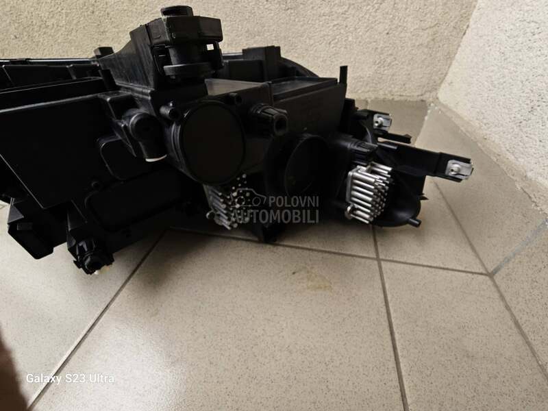 FAROVI  IQ Light