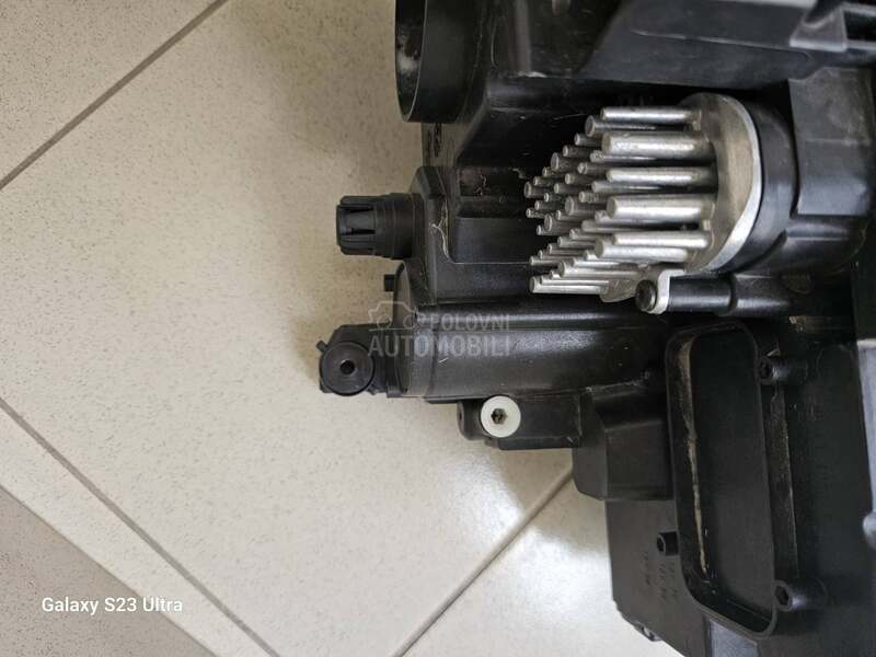 FAROVI  IQ Light