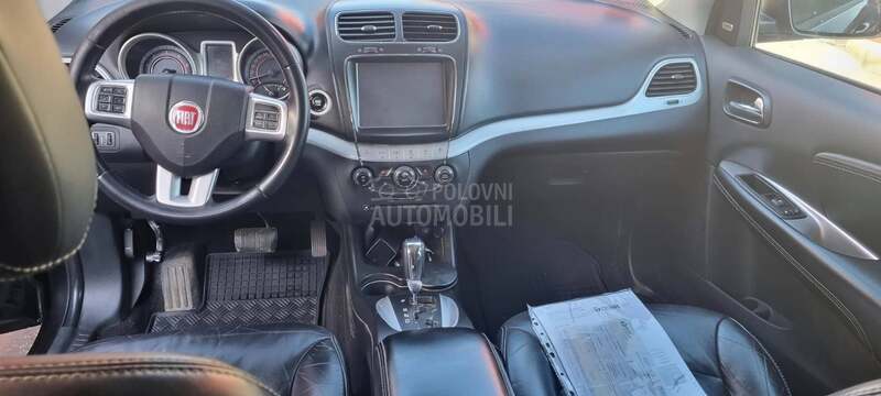 Fiat Freemont Black code 2.0mjdt
