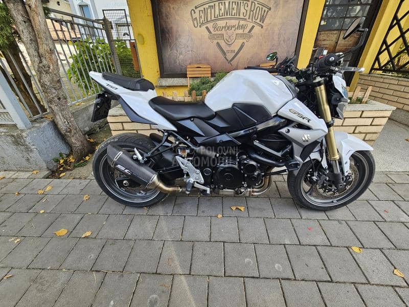 Suzuki Gsr 750