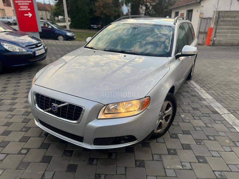 Volvo V70 2.4D  T E K   R E G.