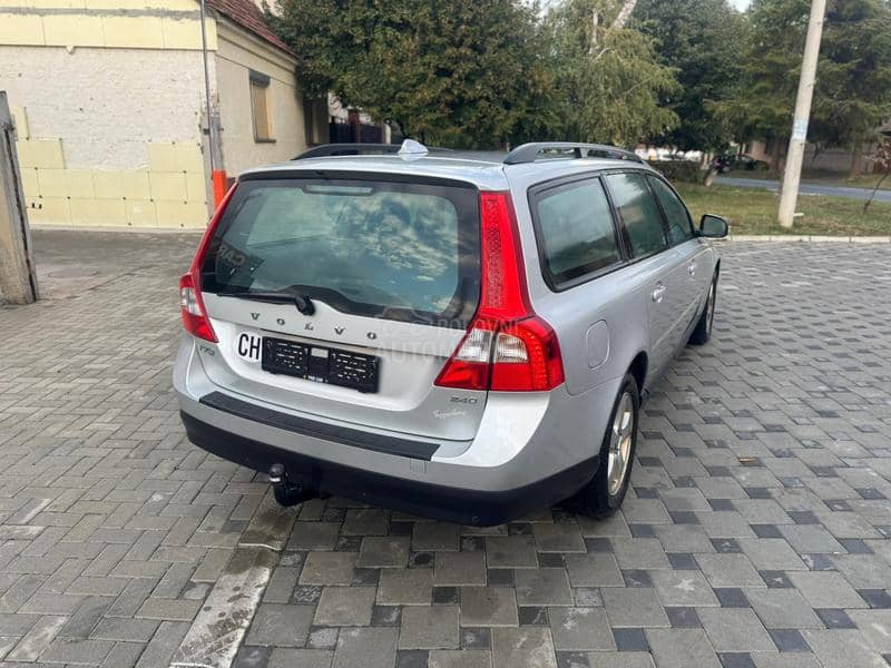 Volvo V70 2.4D  T E K   R E G.