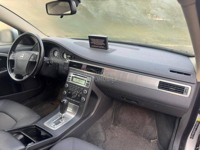 Volvo V70 2.4D  T E K   R E G.