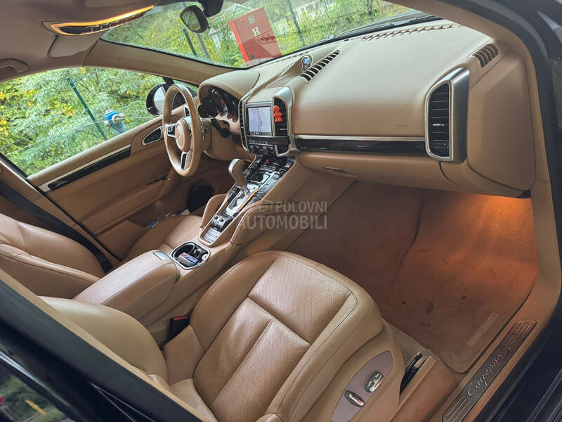 Porsche Cayenne S