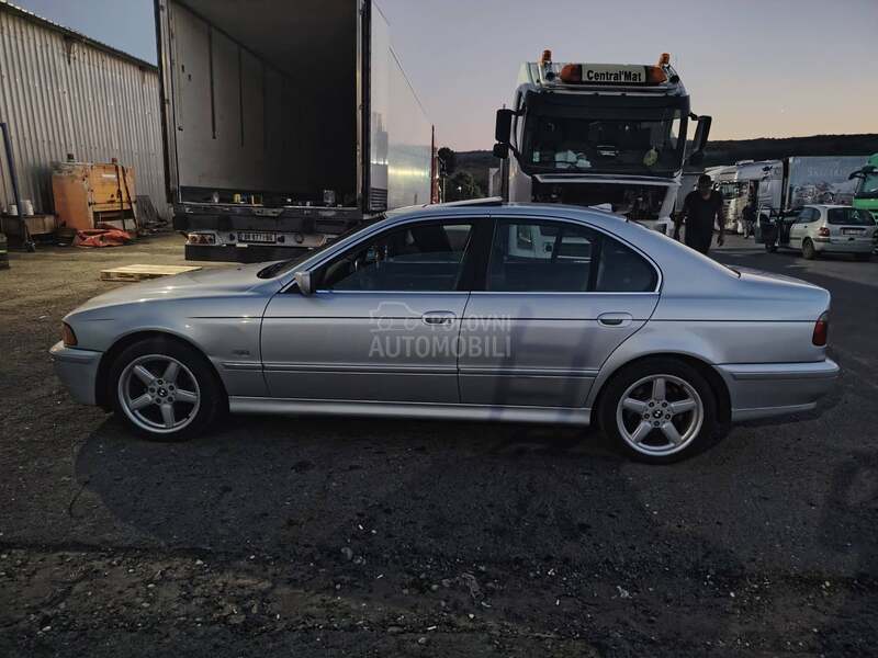 BMW 525 BMW E39