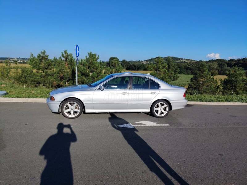 BMW 525 BMW E39