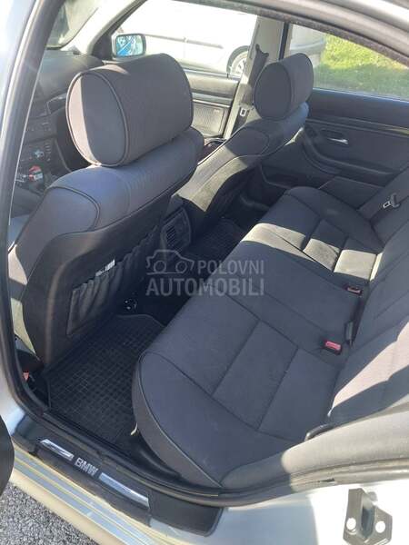 BMW 525 BMW E39