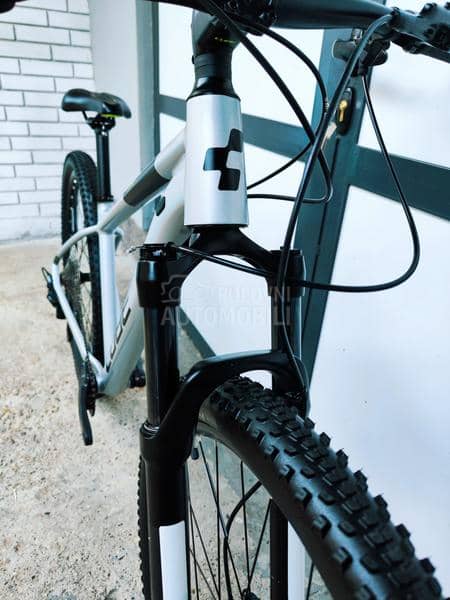 Cube Attention 1x12 XT