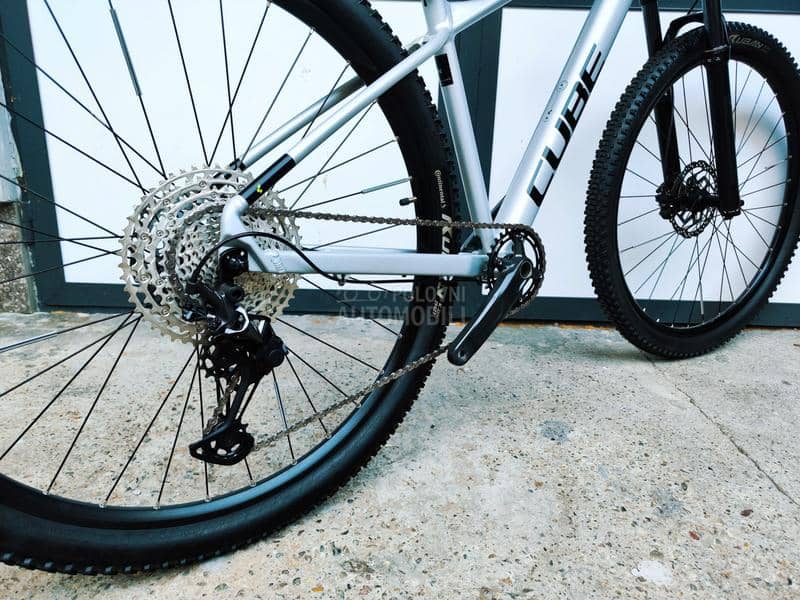 Cube Attention 1x12 XT