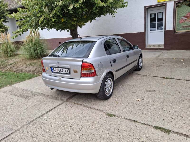 Opel Astra G 