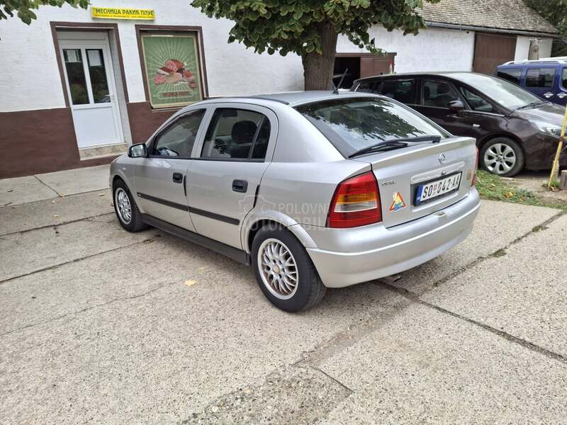 Opel Astra G 