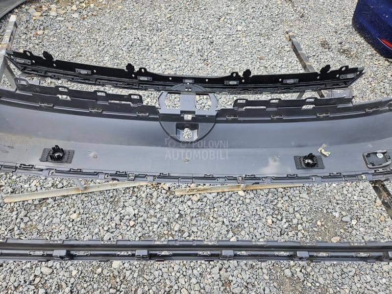 POLO GTI BRANIK PREDNJI 2G0