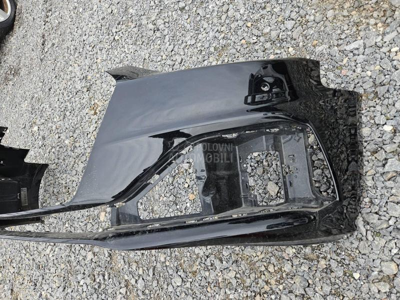 A5 8W6 BRANIK PREDNJI