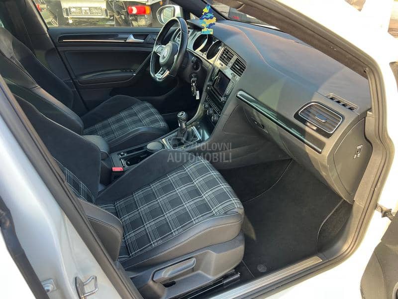Volkswagen Golf 7 GTD