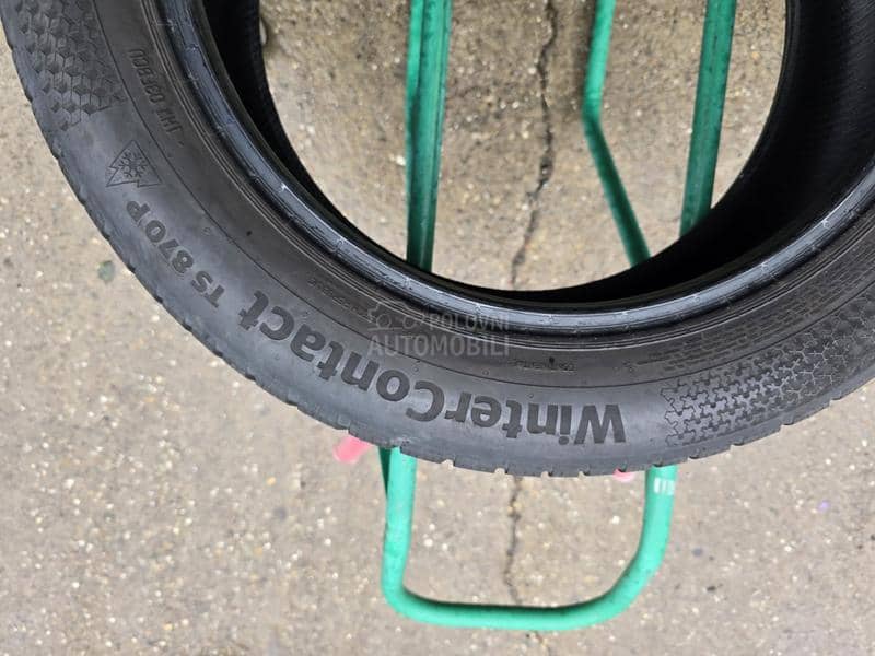 Continental 215/55 R17 Zimska