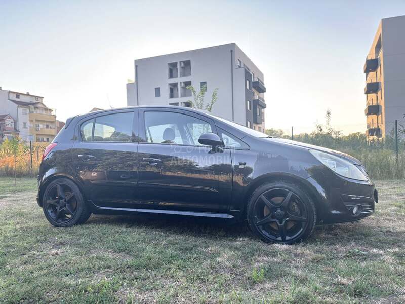 Opel Corsa D 1.6 GSI