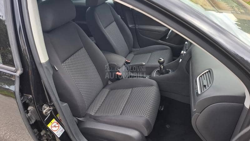 Volkswagen Golf 6 1.2 TSI NOV