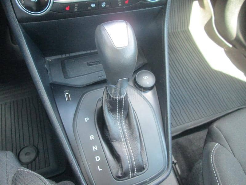 Ford Fiesta 1.0 EcoBoost Hybrid