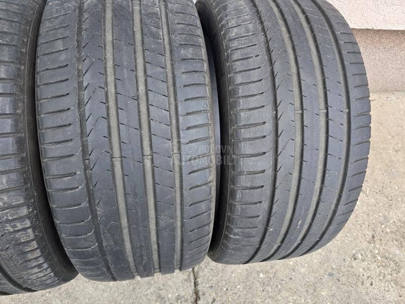 Pirelli 245/40 R18 Letnja