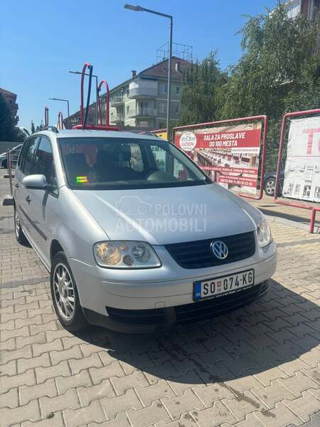 Volkswagen Touran 