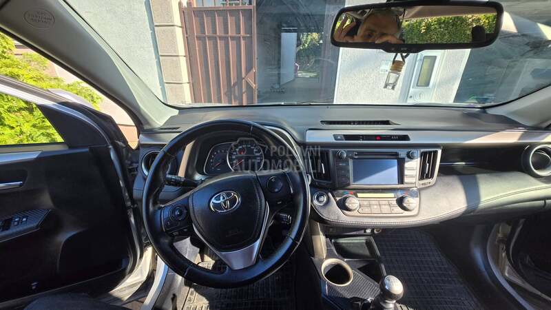 Toyota RAV 4 2.0 D4D