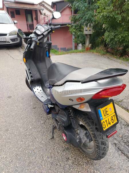 Peugeot Speedfight2