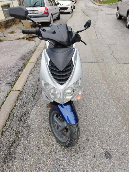 Peugeot Speedfight2
