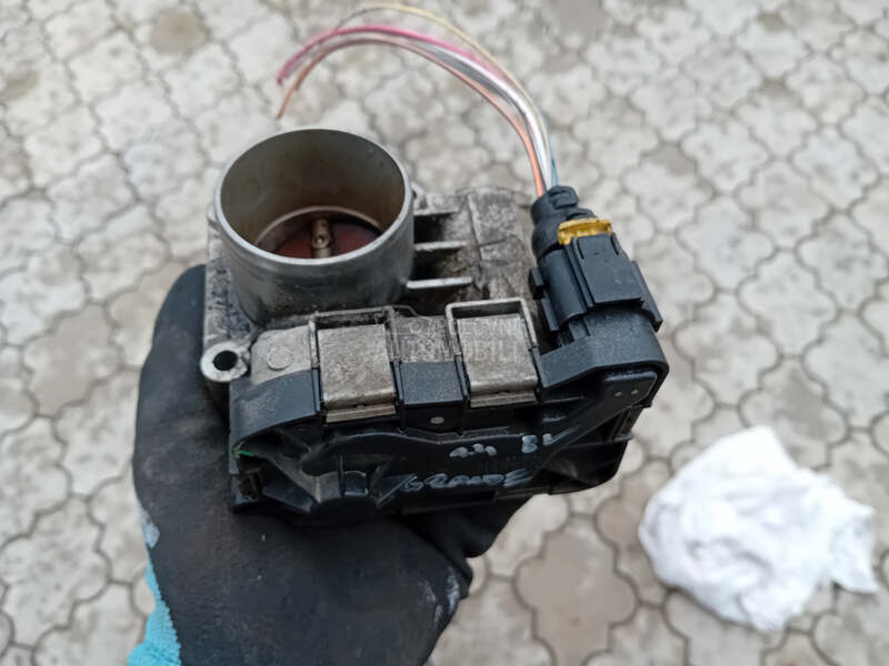 Klapna gasa 1.4 8v