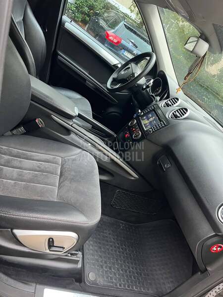 Mercedes Benz ML 320 